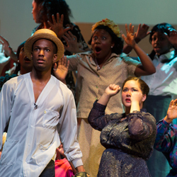 01_BIO_PICS_250x250_world_stage.jpg#asset:13554