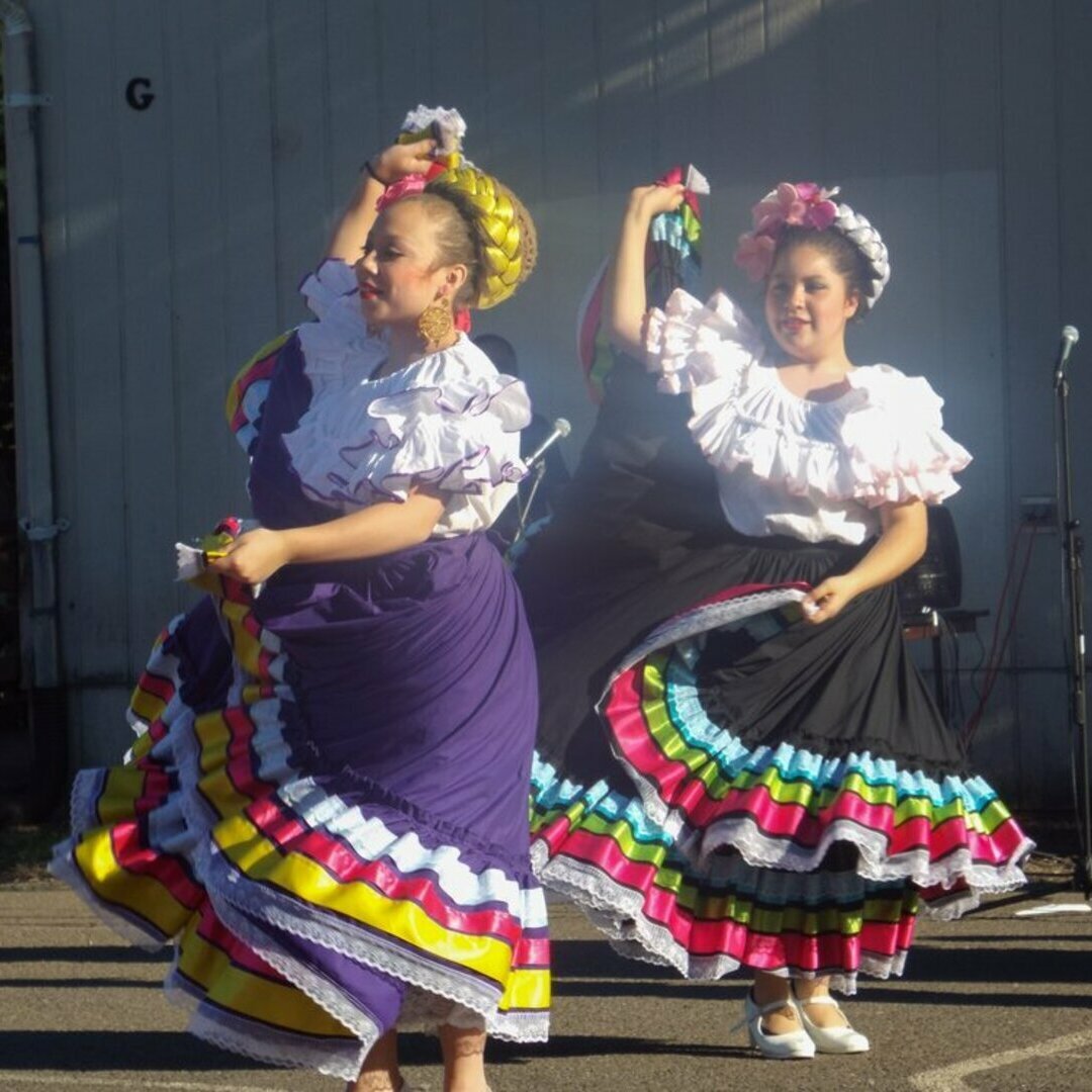 Preview image for The Latino Network's Ballet Folklórico dancers