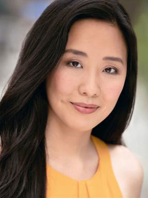 Cindy Im, Elizabeth Darcy