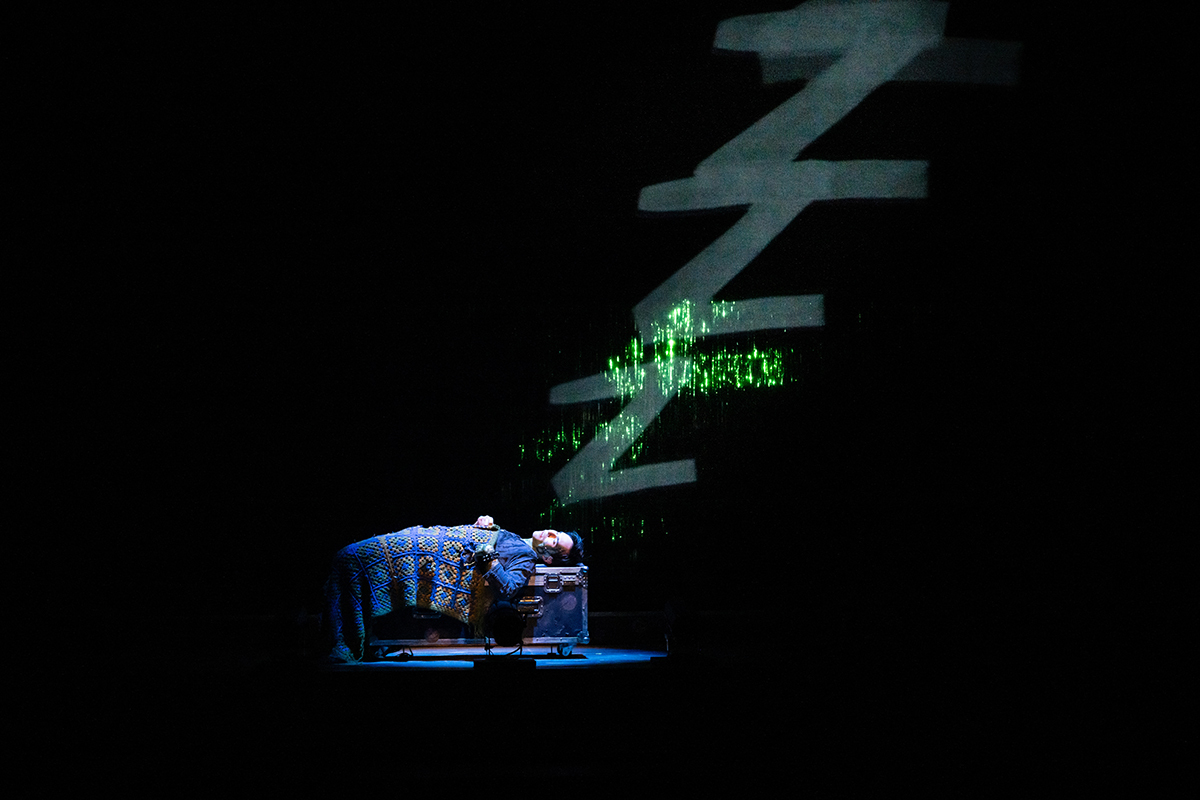 cast of LIZARD BOY onstage